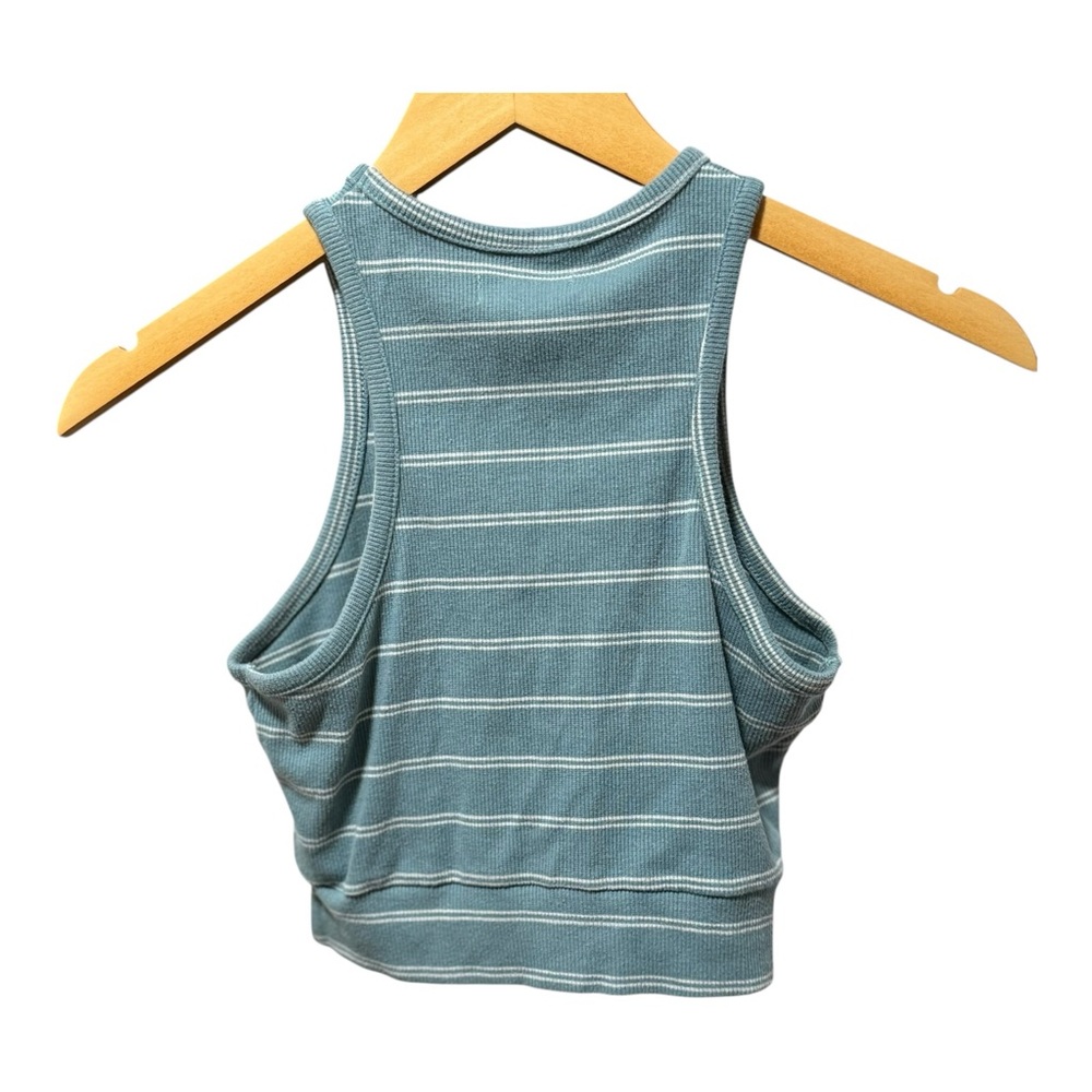 Colsie Ribbed Crop Top Womens XS Blue Striped Excellent Racerback‎ Tank - Picture 4 of 5